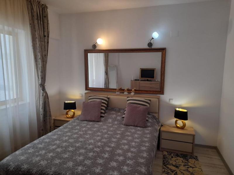 Downtown "Rendez-Vous" Luxury Leilighet Bacău Eksteriør bilde