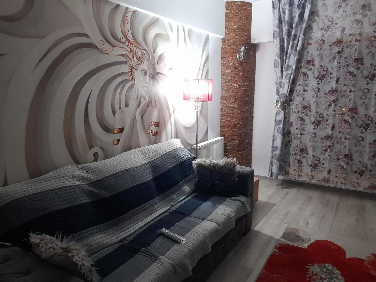 Downtown "Rendez-Vous" Luxury Leilighet Bacău Eksteriør bilde