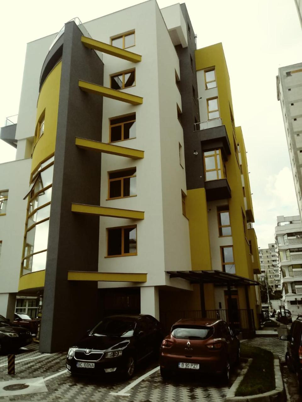 Downtown "Rendez-Vous" Luxury Leilighet Bacău Eksteriør bilde